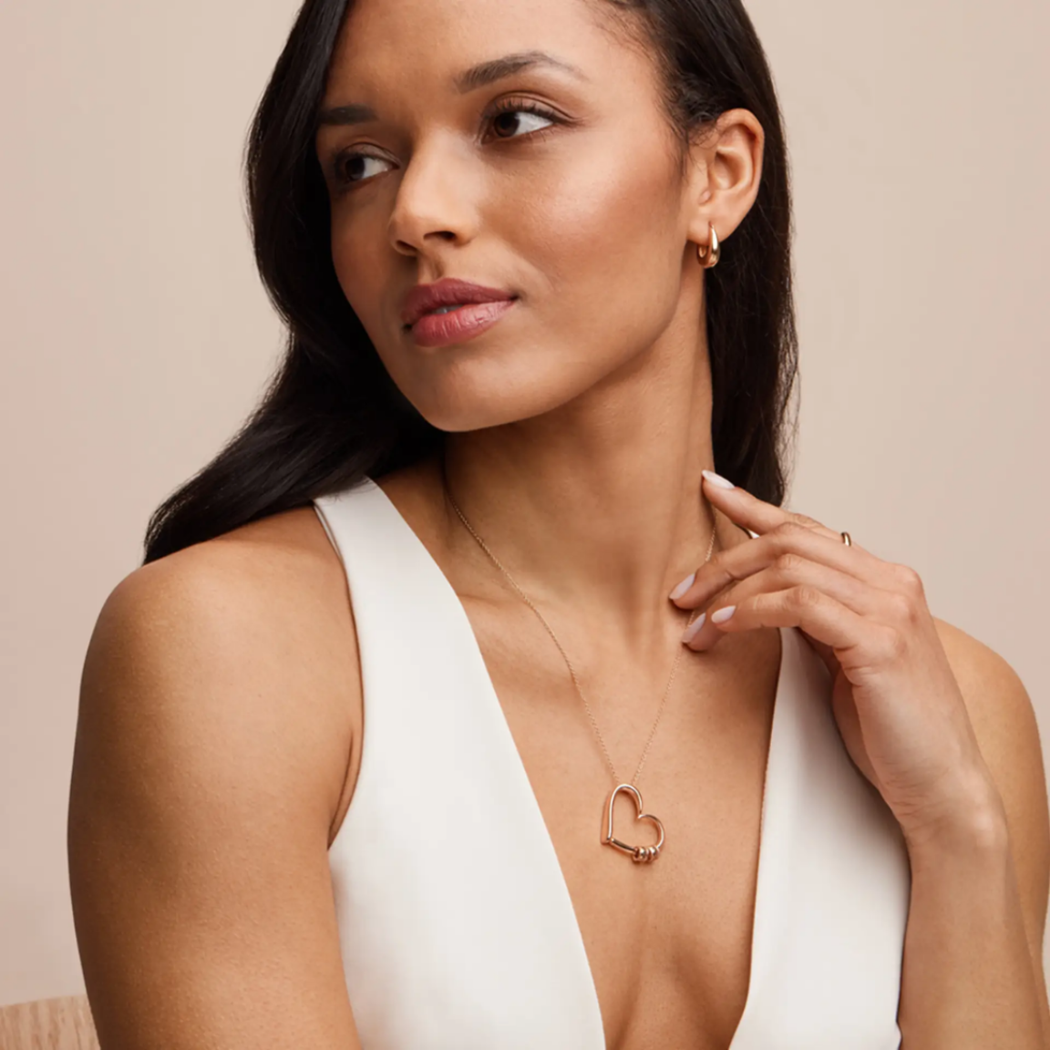 Personalized Heart Family Necklace Clara Bloom