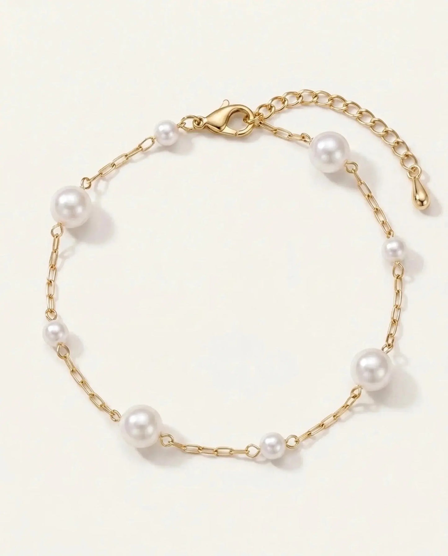 Luna Pearls Bracelet
