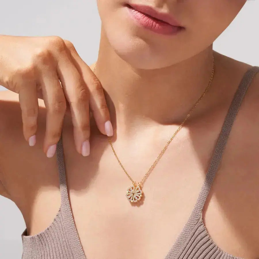 Clover Necklace Clara Bloom
