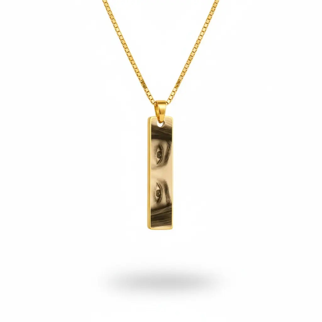 Personalized Gaze Necklace Clara & Bloom