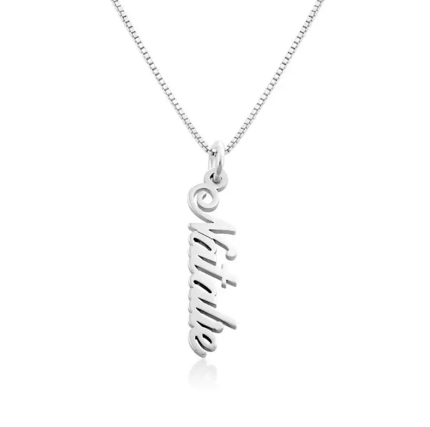 Vertical Name Necklace Clara Bloom